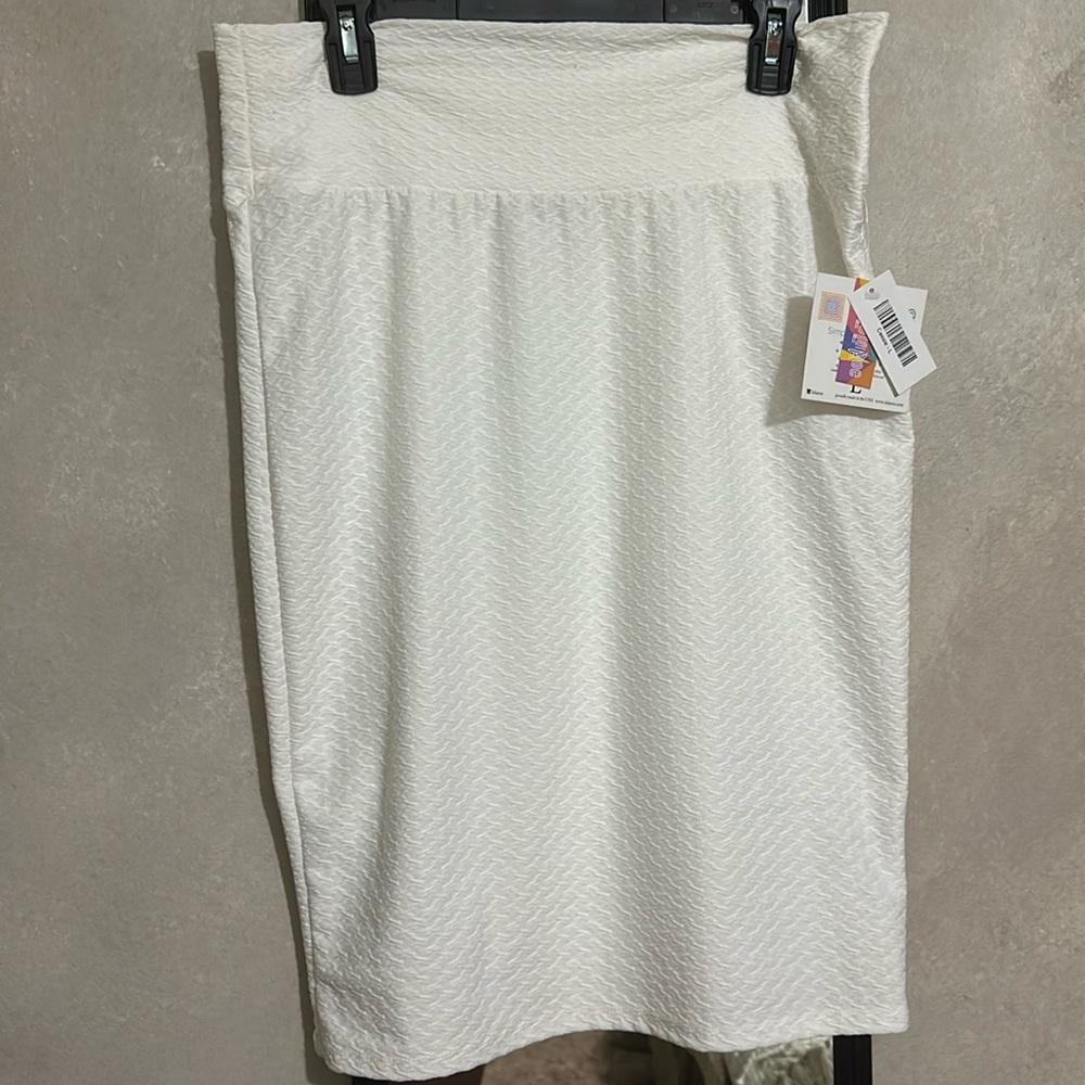 LuLaRoe Cassie Pencil Skirt- White/textured
